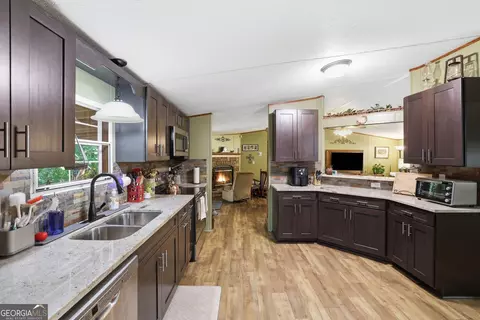 Kitchen - 1 Pine Needle Trl, Martin, GA 30557 photo 3 of 4