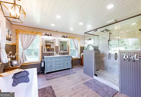 Bath - 655 White Rd, Thomaston, GA 30286 photo 5 of 5
