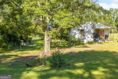 Exterior - 655 White Rd, Thomaston, GA 30286 photo 6 of 12