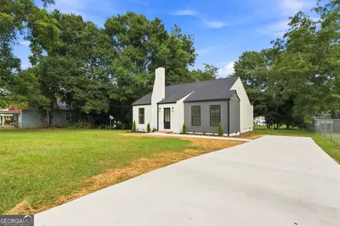Exterior - 515 E Lee St, Thomaston, GA 30286 photo 2 of 5