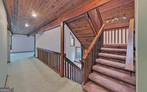 Entry Way - 3014 Prather Bridge Rd, Toccoa, GA 30577 photo 5 of 7