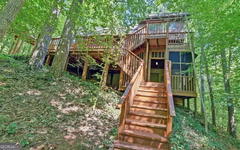 Exterior - 3014 Prather Bridge Rd, Toccoa, GA 30577 photo 8 of 12