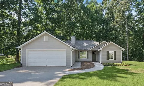 176 Chipper Ln, Rockmart, GA 30153