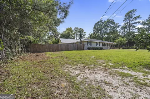 Exterior - 145 Wall St, Warner Robins, GA 31088 photo 3 of 8