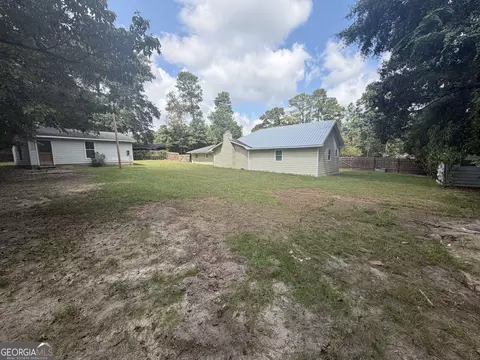 Exterior - 145 Wall St, Warner Robins, GA 31088 photo 7 of 8