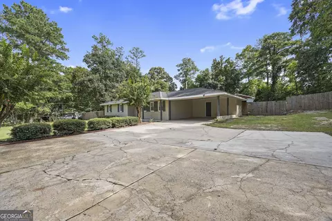 Exterior - 145 Wall St, Warner Robins, GA 31088 photo 2 of 8