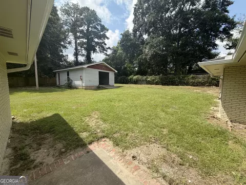 Exterior - 145 Wall St, Warner Robins, GA 31088 photo 5 of 8