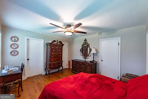 Bedroom - 802 Avalon Rd, Thomaston, GA 30286 photo 4 of 6