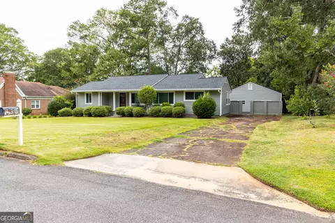 Exterior - 802 Avalon Rd, Thomaston, GA 30286 photo 1 of 9