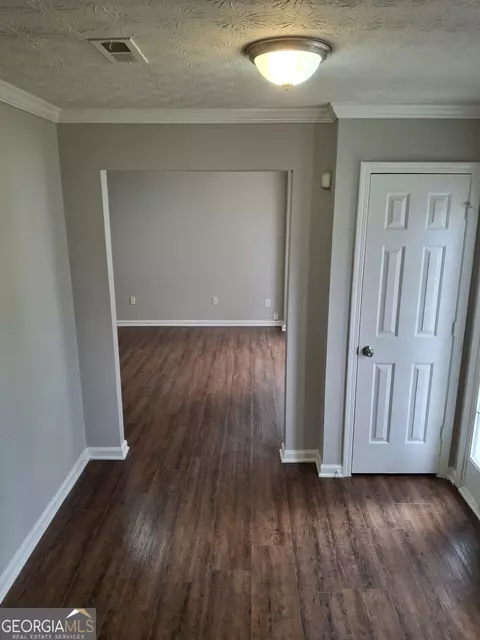 Entry Way - 235 Vaness Dr, Mcdonough, GA 30253 photo 2 of 4