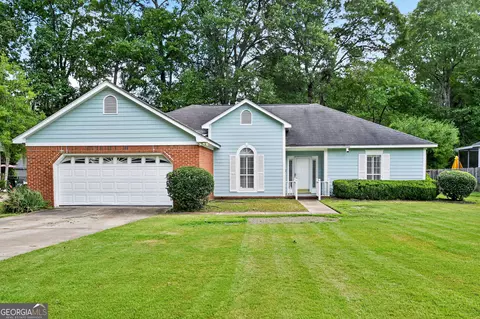 218 Hummingbird Ln, Albany, GA 31707