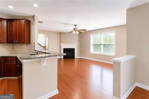 Living - 300 Hampton Pl, Canton, GA 30115 photo 4 of 7