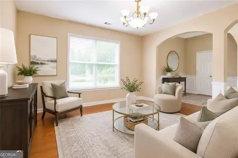 Living - 300 Hampton Pl, Canton, GA 30115 photo 2 of 7