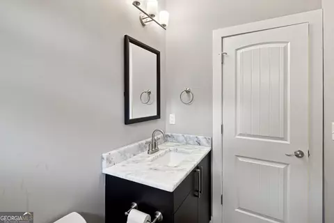Bath - 159 N Edenfield Ridge Dr SE, Rome, GA 30161 photo 4 of 9