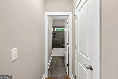 Entry Way - 159 N Edenfield Ridge Dr SE, Rome, GA 30161 photo 3 of 5