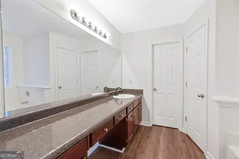 Bath - 448 Minter Dr, Hampton, GA 30228 photo 5 of 6