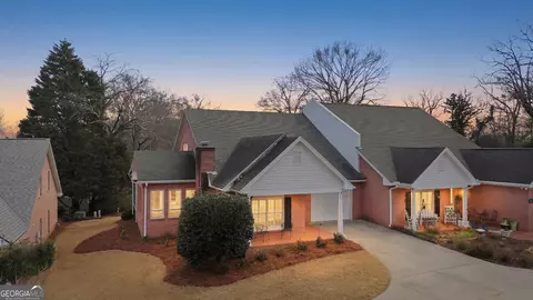 Exterior - 22 Green Hill Pl, Toccoa, GA 30577 photo 6 of 8