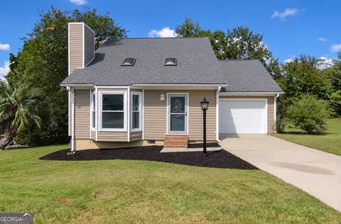 515 Shadow Moss Dr, Macon, GA 31204