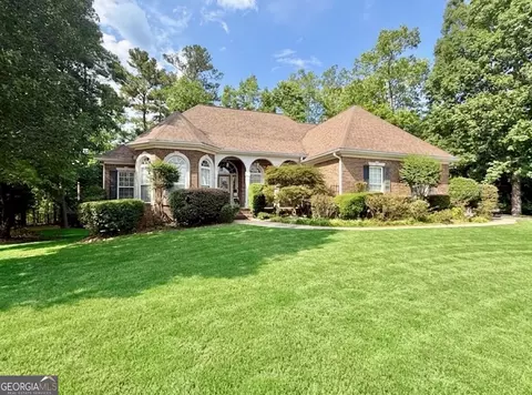 280 Sunderland Cir, Fayetteville, GA 30215
