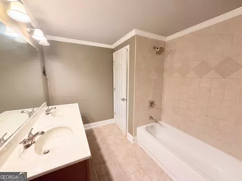 Bath - 1639 Mapmaker Dr, Dacula, GA 30019 photo 8 of 8