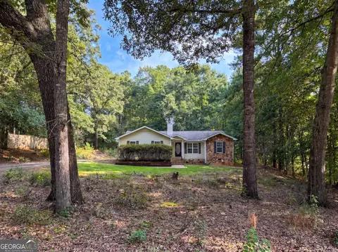 Exterior - 103 Saddlebrook Ct, Lagrange, GA 30240 photo 2 of 6