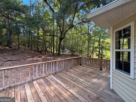 Exterior - 103 Saddlebrook Ct, Lagrange, GA 30240 photo 5 of 6