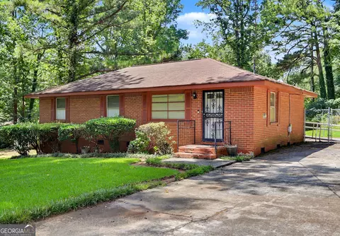 3525 Larkspur Ter, Decatur, GA 30032