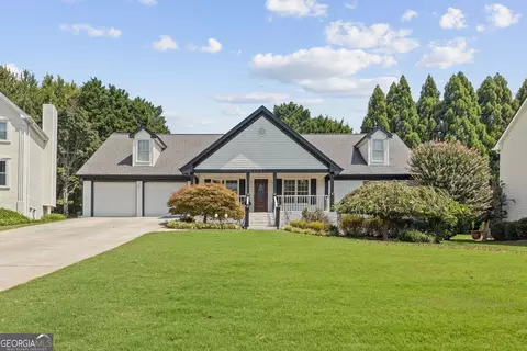 850 Rose Crest Dr, Lawrenceville, GA 30044