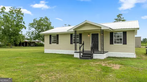 291 Cuttings Loop Rd, Homerville, GA 31634