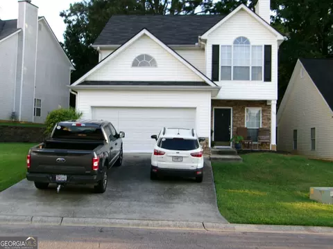 106 Turtle Pointe Dr, Carrollton, GA 30116