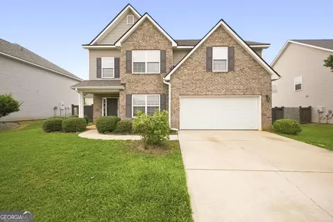 Exterior - 105 Dane Ter, Warner Robins, GA 31088 photo 2 of 8