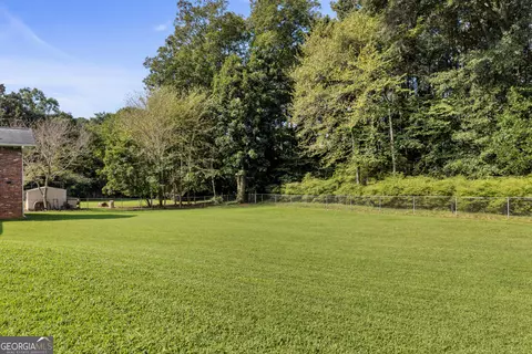 Exterior - 6125 Phillips Dr, Morrow, GA 30260 photo 8 of 15