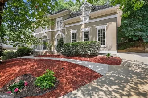 110 Weedon Ct, Alpharetta, GA 30022