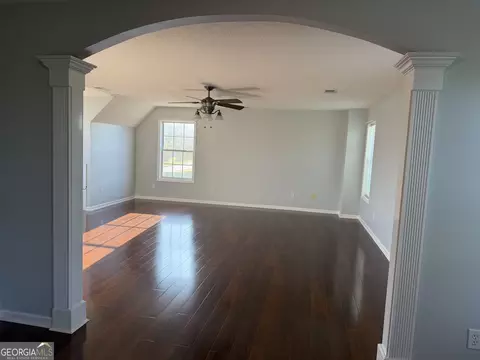 Living - 152 Moss Pointe Dr, Mcdonough, GA 30253 photo 3 of 4