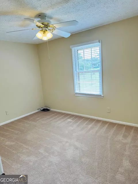 Bedroom - 115 W Pyne Dr, Lagrange, GA 30240 photo 3 of 4