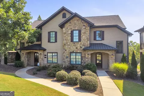 Exterior - 19 Cottage Ln #202, Toccoa, GA 30577 photo 2 of 8