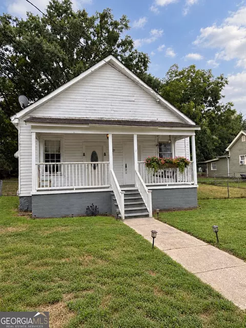 1627 Broad St NE, Conyers, GA 30012