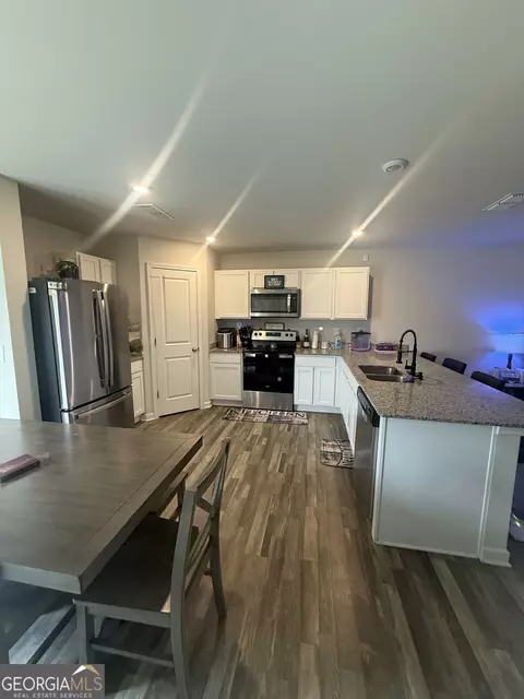 Kitchen - 133 Maple Dr, Milner, GA 30257 photo 3 of 3