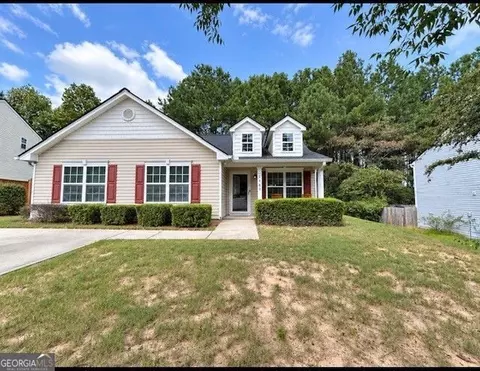 2460 Vine St, Union City, GA 30291