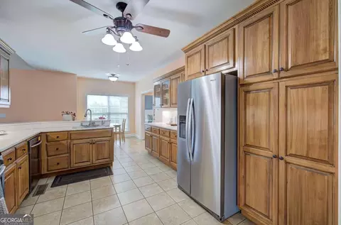 Kitchen - 3490 Pine Log Rd NE, Rydal, GA 30171 photo 7 of 7