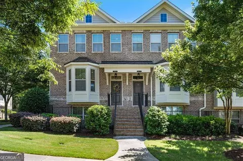 7990 Willoughby Ct, Alpharetta, GA 30005