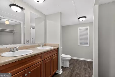 Bath - 789 Priddy Rd, Lagrange, GA 30241 photo 2 of 4