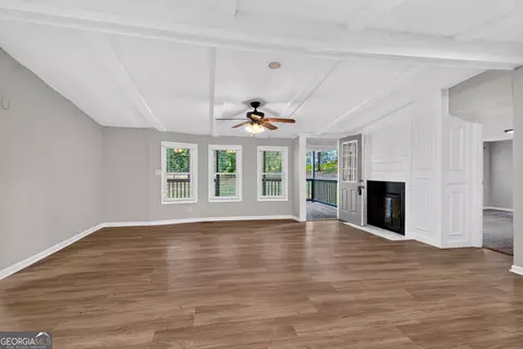 Living - 789 Priddy Rd, Lagrange, GA 30241 photo 3 of 7