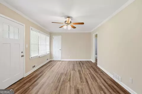 1972 S Columbia Pl, Decatur, GA 30032
