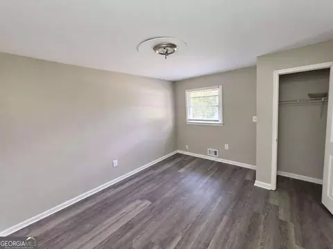 Bedroom - 524 Sawmill Rd, Hampton, GA 30228 photo 2 of 6