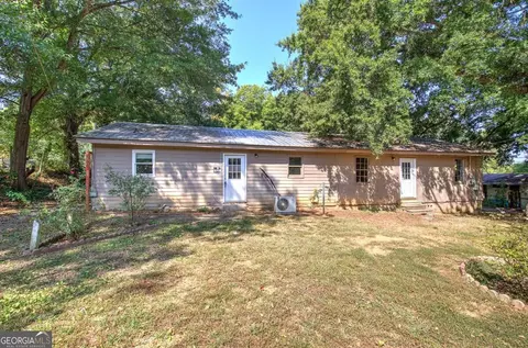 46 Young St, Cartersville, GA 30120