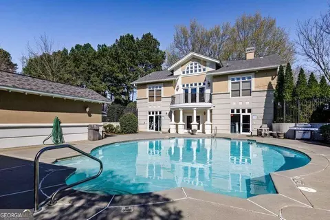 2700 Pine Tree Rd NE #1115, Atlanta, GA 30324
