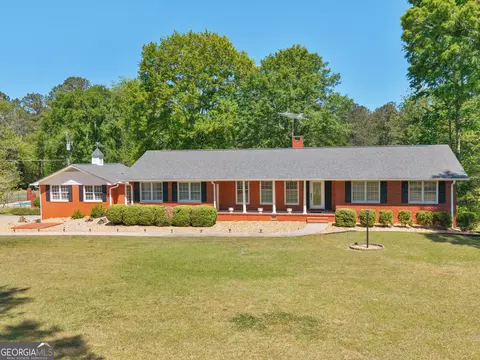 723 Goza Rd, Fayetteville, GA 30215