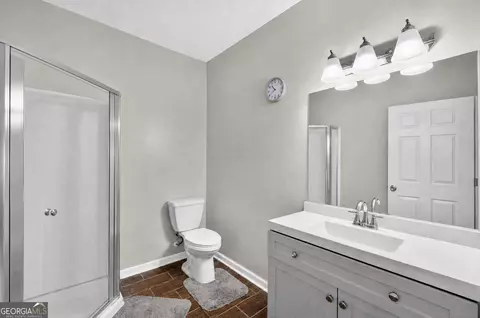 Bath - 3952 Ivy Gate Dr, Buford, GA 30519 photo 2 of 2