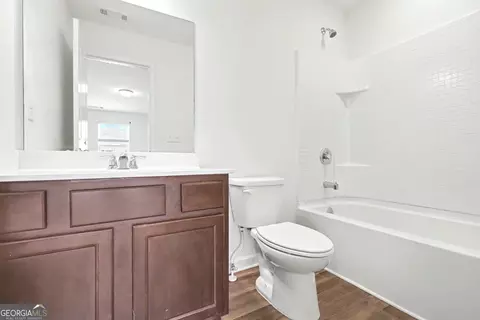 Bath - 11900 Fuller St, Hampton, GA 30228 photo 5 of 6